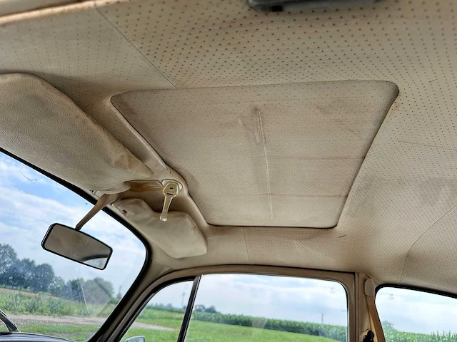 Vw kever 1302l - classic cars >15 - afbeelding 25 van  32