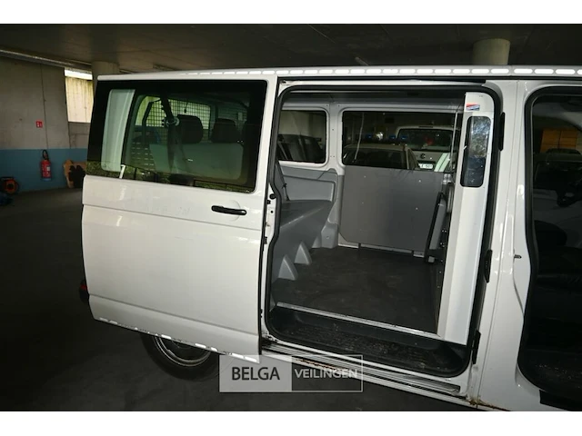 Vw kombi - afbeelding 27 van  28