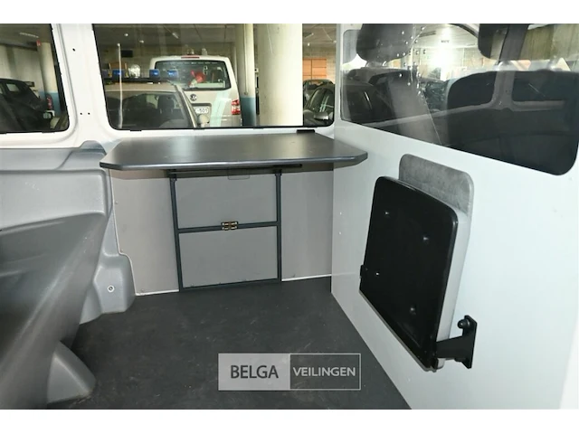 Vw kombi - afbeelding 4 van  28