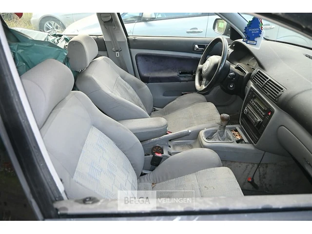 Vw passat - afbeelding 7 van  7