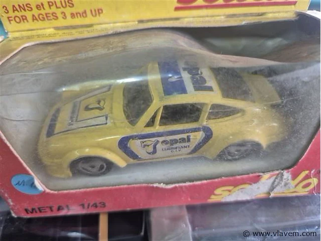 Vw, porsche en capri - afbeelding 2 van  3