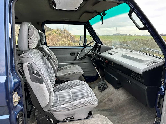 Vw t3 multivan - classic cars >15 - afbeelding 28 van  42
