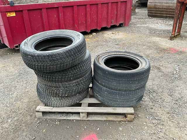 Vw touareg banden set - vw touareg - afbeelding 1 van  8
