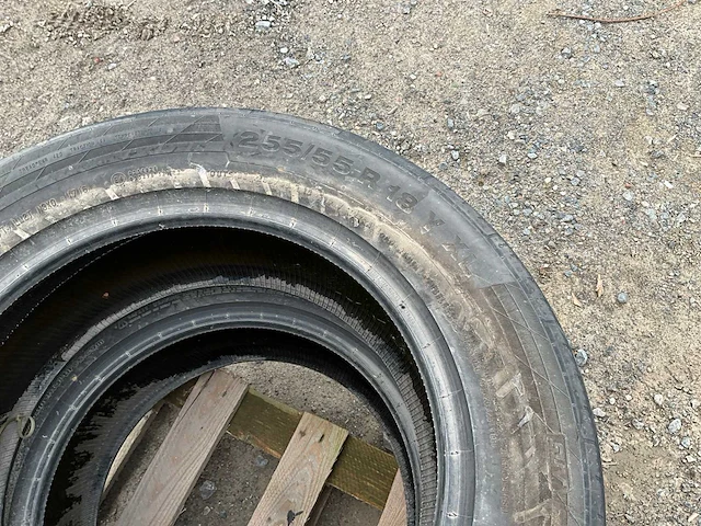 Vw touareg banden set - vw touareg - afbeelding 3 van  8