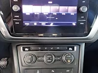 Vw touran - afbeelding 2 van  18