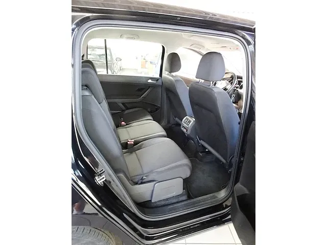Vw touran - afbeelding 8 van  18