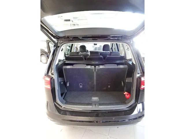 Vw touran - afbeelding 9 van  18