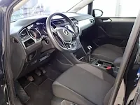 Vw touran - afbeelding 16 van  18
