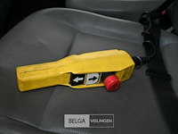 Vw transporter lichte vrachtwagen met scatolini kipbak - afbeelding 18 van  28