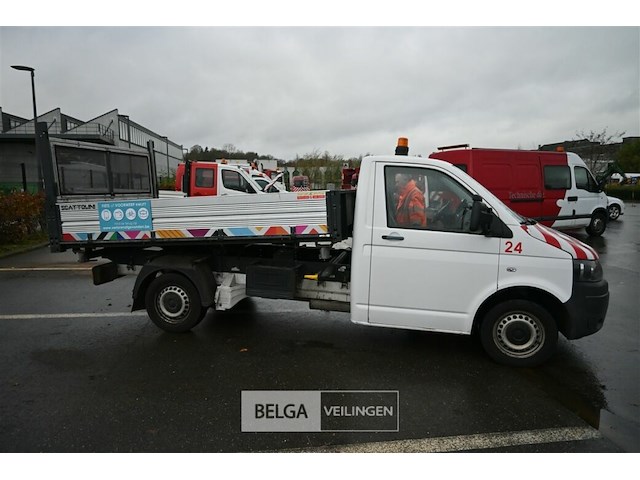 Vw transporter lichte vrachtwagen met scatolini kipbak - afbeelding 12 van  28