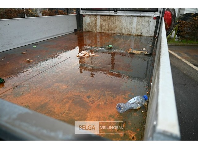 Vw transporter lichte vrachtwagen met scatolini kipbak - afbeelding 26 van  28