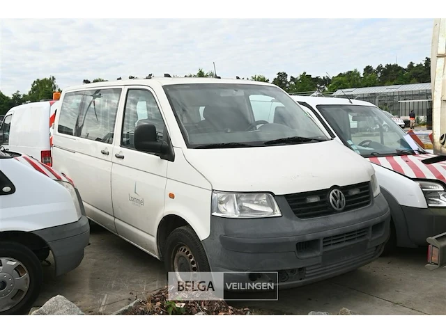 Vw transporter lichte vrachtwagen - afbeelding 1 van  17