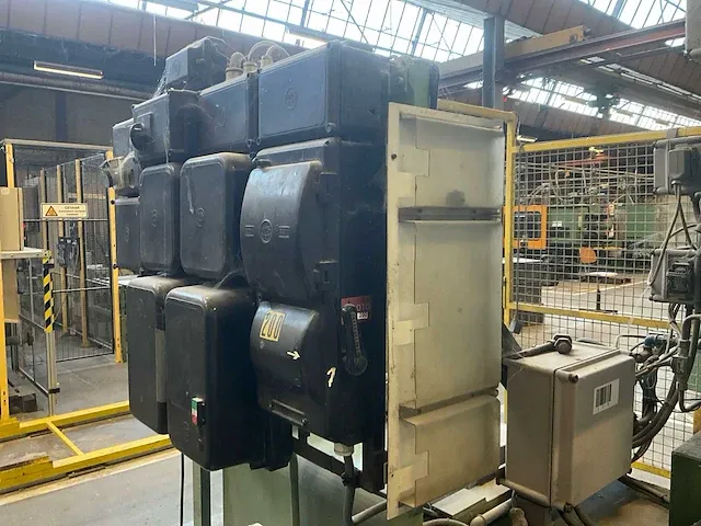 Vynckier rysel 200 hydraulische pers - afbeelding 4 van  13