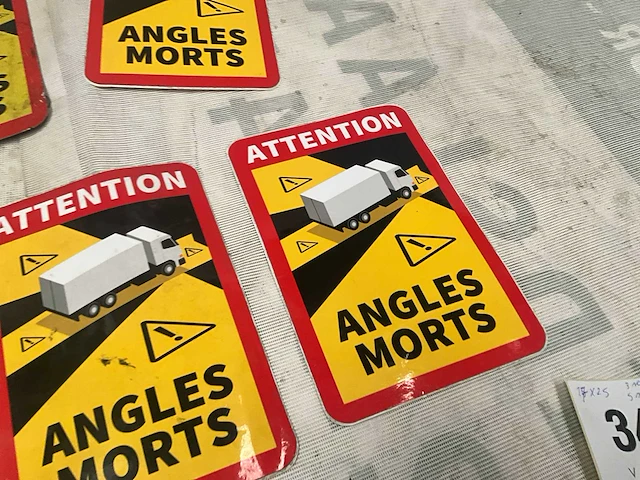 Waarschuwingen - 5 magneetborden en 3 stickers - afbeelding 2 van  5