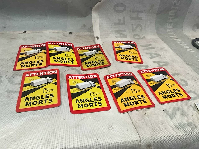 Waarschuwingen - 5 magneetborden en 3 stickers - afbeelding 5 van  5