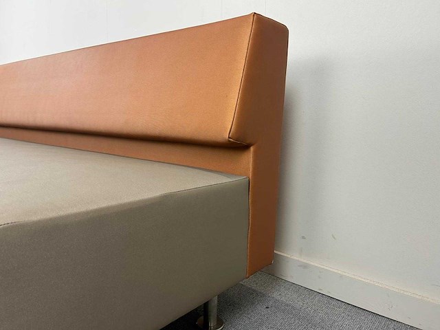 Wachtbank met rugsteun - sofa - afbeelding 7 van  7