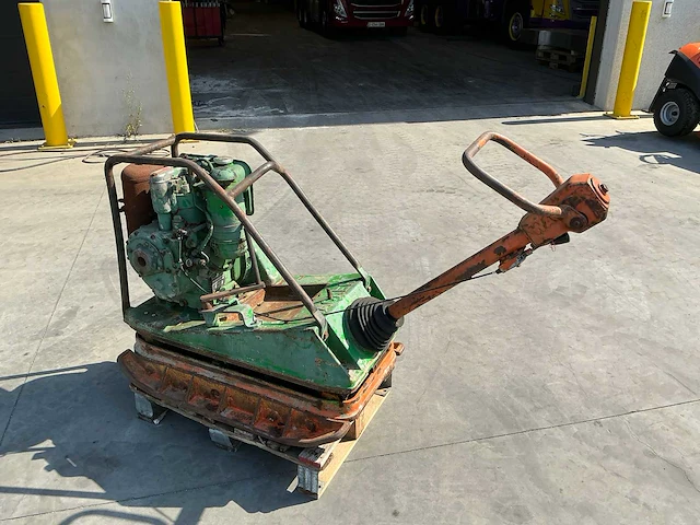 Wacker trilstamper - afbeelding 1 van  6