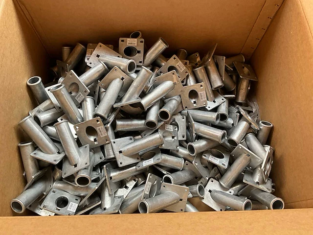 Waelbers vlaggenstokhouder aluminium (200x) - afbeelding 1 van  4