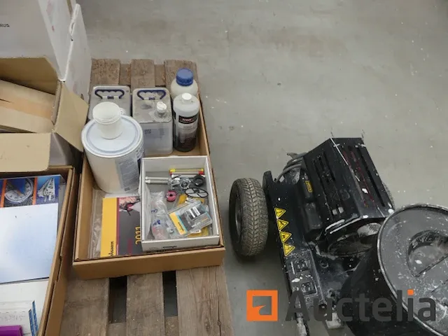 Wagner f230 roltafel verf spuitmachine - afbeelding 2 van  6