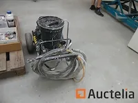 Wagner f230 roltafel verf spuitmachine - afbeelding 6 van  6