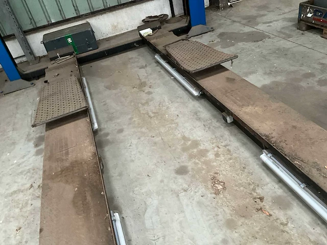 Walker wep hefbrug - 8000kg - afbeelding 5 van  9