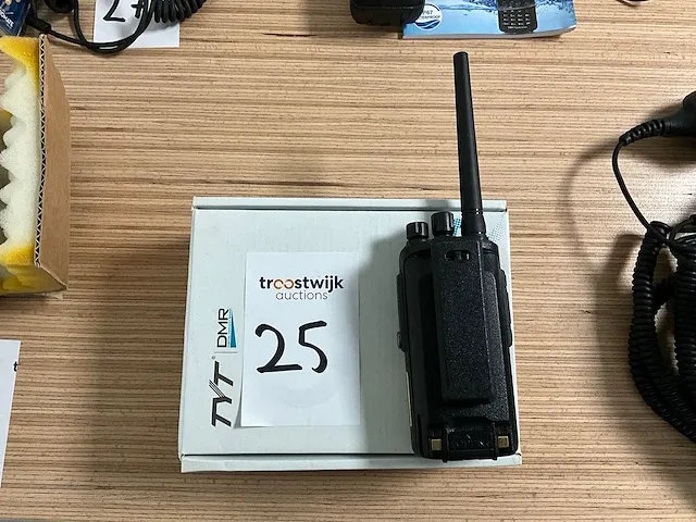 Walkie-talkie - afbeelding 2 van  2