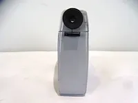 Walking vintage videocamera 8mm - afbeelding 4 van  4