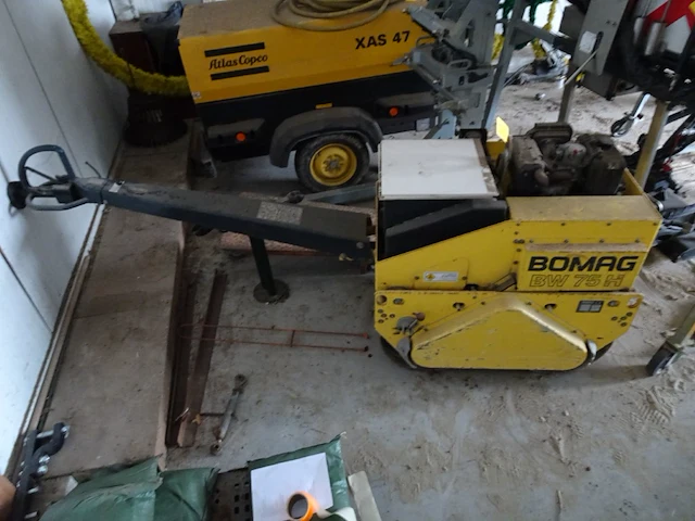 Wals bomag - afbeelding 1 van  9