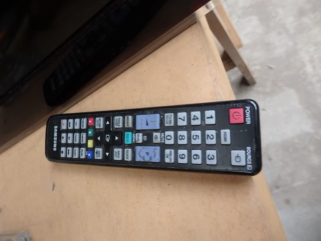 Wand tv samson 96cm x 60cm - afbeelding 6 van  6