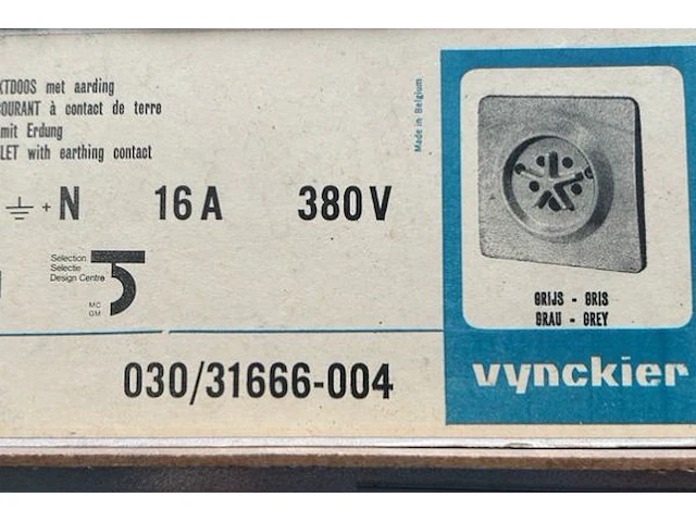 Wandcontactdoos vynckier - afbeelding 2 van  2