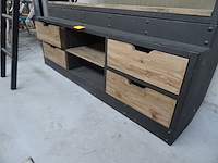 Wandkast met ladder - afbeelding 2 van  3