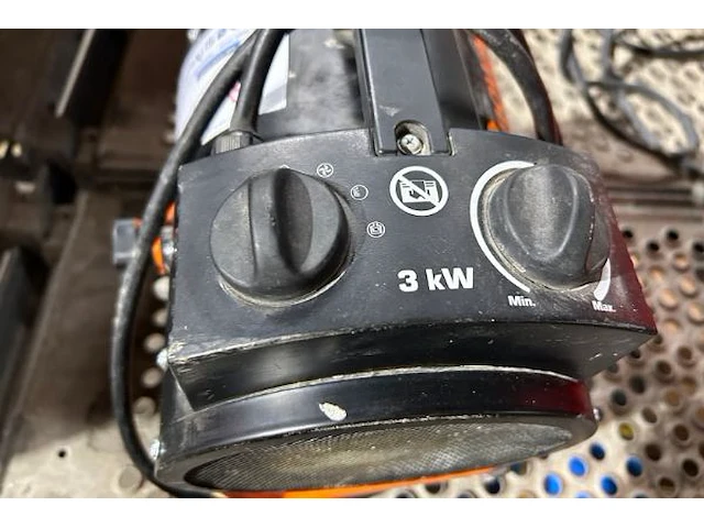 Warmteventilator brown - afbeelding 2 van  4