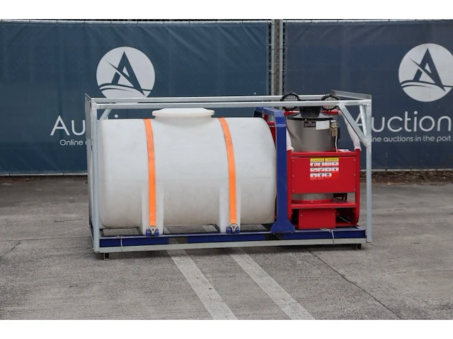 Warmwater-hogedrukreiniger 016-02-4000/1.2-01 diesel 2024 nieuw - afbeelding 1 van  1