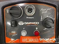 Warmwater hogedrukreiniger - afbeelding 5 van  16