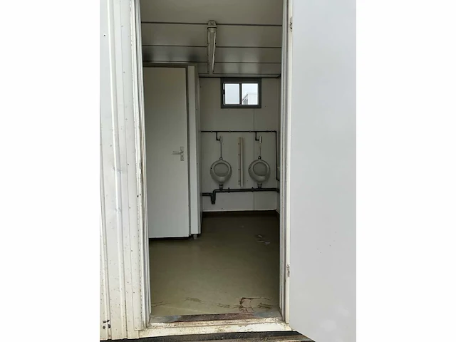Warsco 3x2.4 sanitaire container - afbeelding 4 van  25