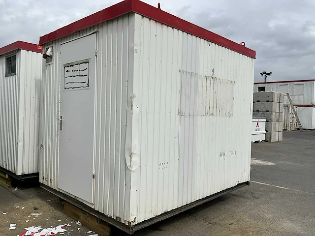 Warsco 3x2.4 sanitaire container - afbeelding 1 van  25