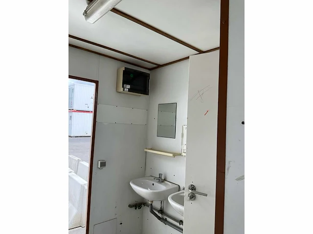 Warsco 3x2.4 sanitaire container - afbeelding 9 van  21