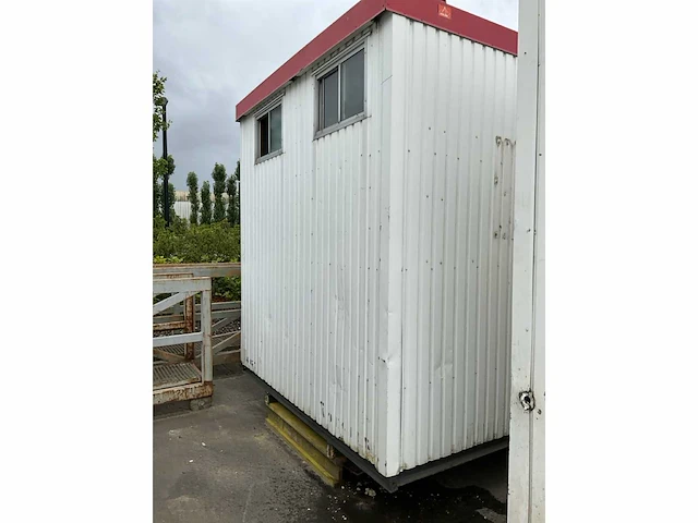 Warsco 3x2.4 sanitaire container - afbeelding 17 van  21