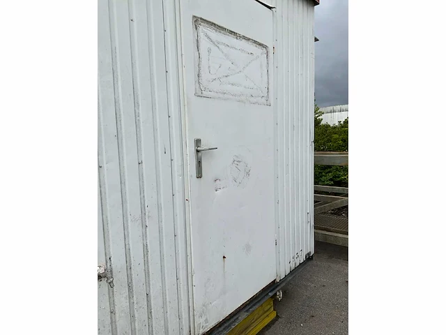 Warsco 3x2.4 sanitaire container - afbeelding 21 van  21