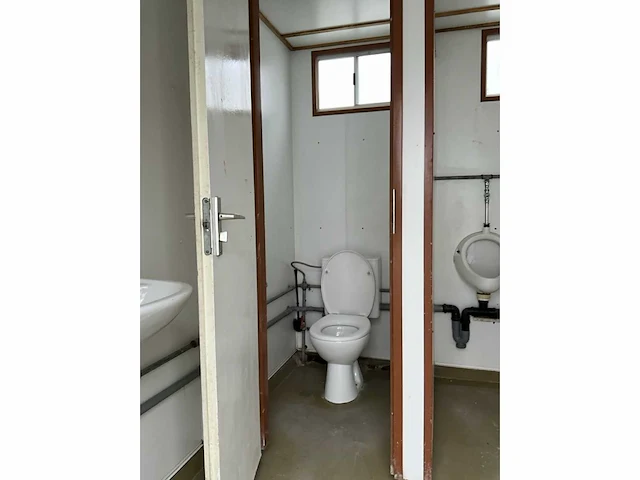 Warsco 3x2.4 sanitaire container - afbeelding 4 van  21