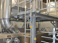 Washing machine benteler incl. conveyor - afbeelding 6 van  8