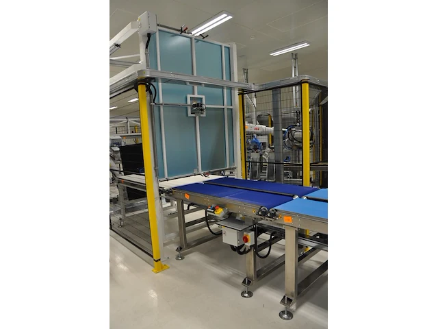 Washing machine benteler incl. conveyor - afbeelding 8 van  8