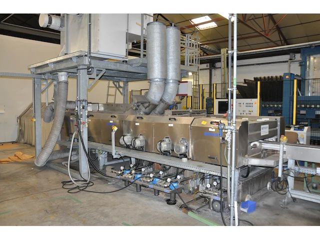 Washing machine (benteler maschinenbau) incl. belt conveyor - afbeelding 1 van  9