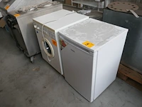 Wasmachine en koelkast - afbeelding 1 van  5