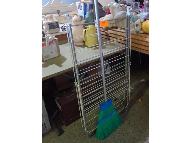 Wasrek en bezem - afbeelding 2 van  3