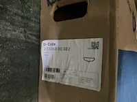 Wastafel duravit d-code en kleinere handenwasser - afbeelding 4 van  6