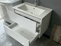 Wastafel met spiegel - afbeelding 3 van  4