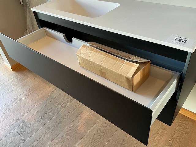 Wastafel + onderkast + spiegel - afbeelding 6 van  8