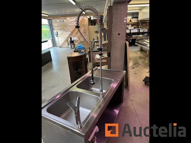 Wastafel tweepersoonskamer - afbeelding 5 van  7
