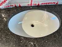 Wastafel villeroy & boch + onderkast oakyu + spiegel - afbeelding 4 van  8